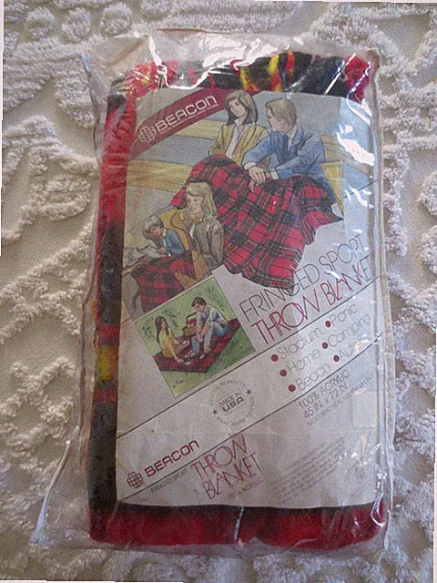 Vintage BEACON 100% Acrylic RED PLAID Fringed SPORT THROW BLANKET - 45" x 72"