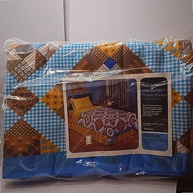 Vintage JC Penney 100% Acrylic Printed Blanket Patch Satin Trim Full Size NOS