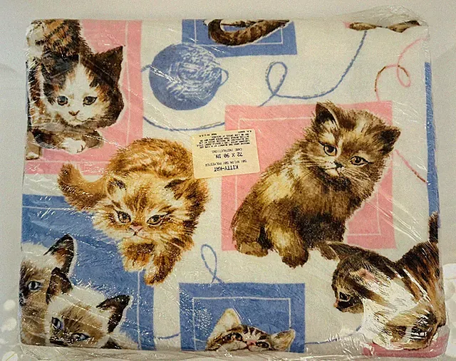 Vintage KITTY KAT Owen 1970's Orig SEALED Blanket 72 x 90 Grandmacore Cat