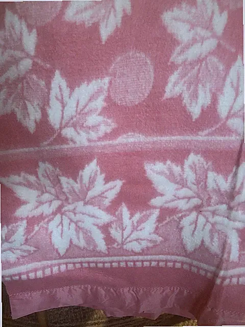 Vintage Penney’s Acrylic Blanket 72x90 Pink Satin Trim NOS Leaf Twin Full
